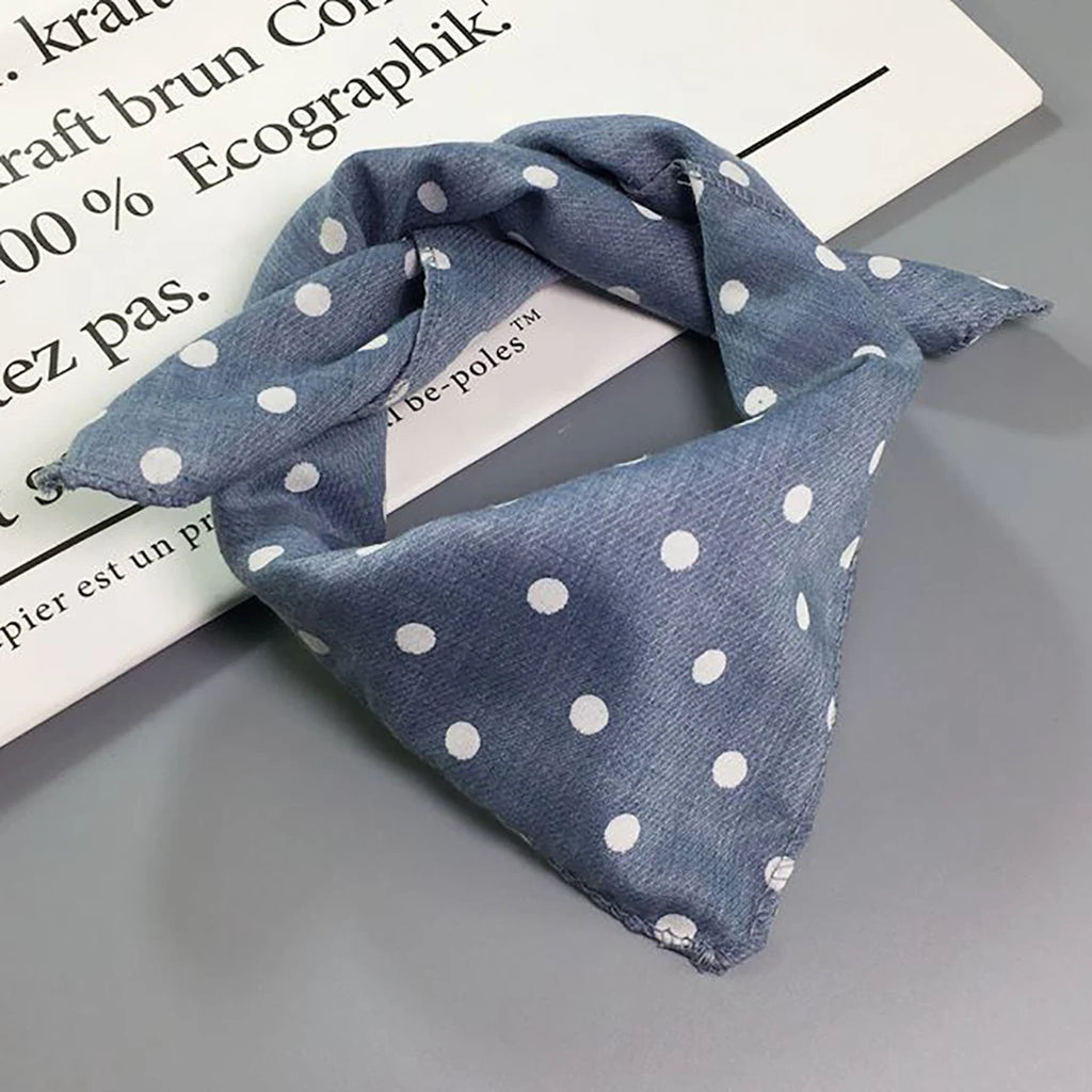 Fashion Plaid Dots Style Winter Pet Bandanas Cotton Washable Dog Bandanas Scarf Bowties Collar Pet Square Bib For Puppies